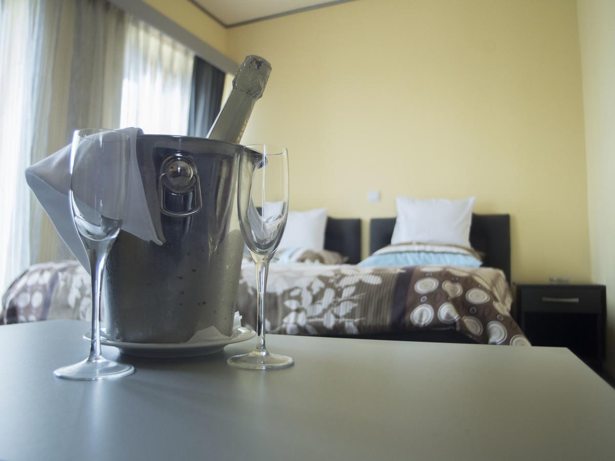 Hotel Vidikovac Ниш Экстерьер фото
