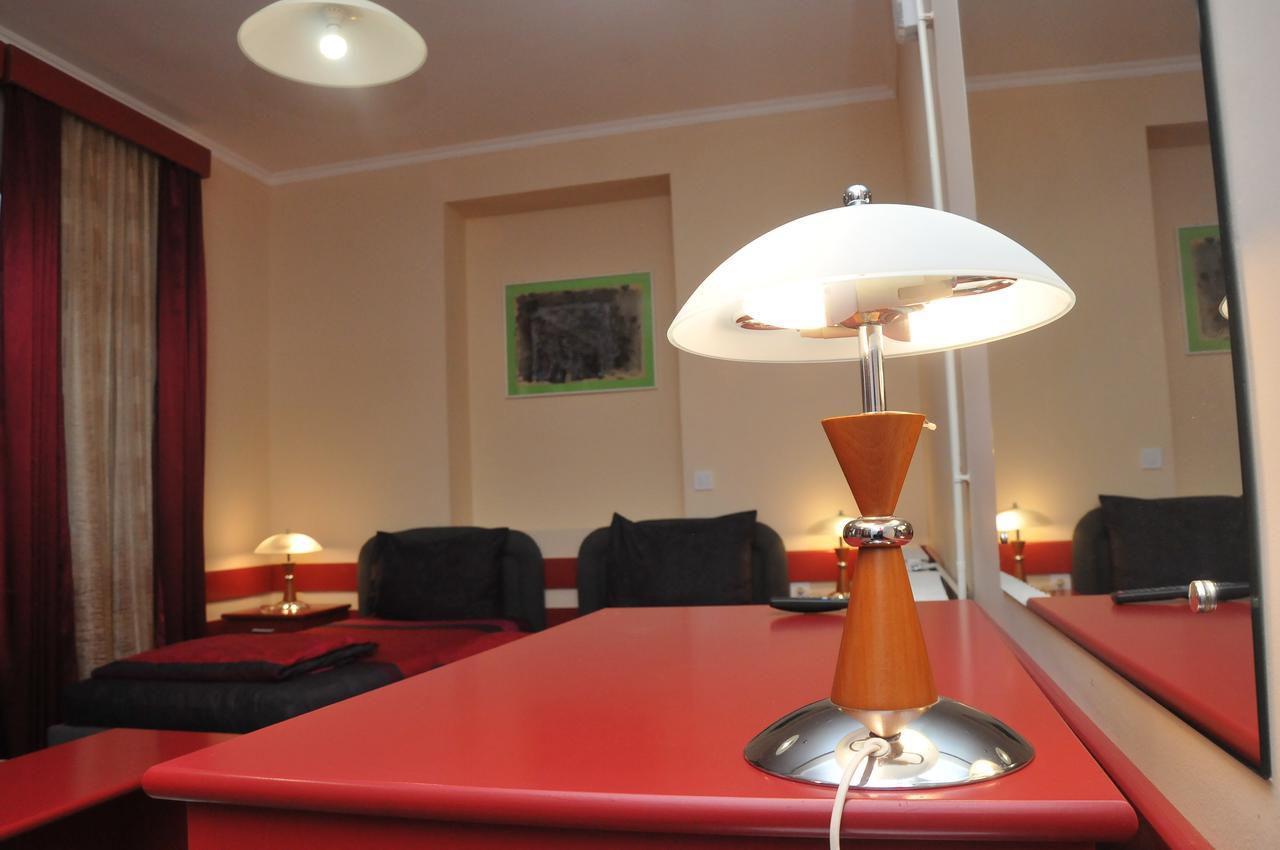 Hotel Vidikovac Ниш Экстерьер фото