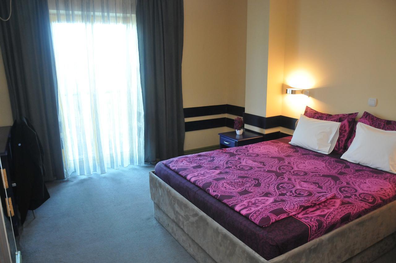 Hotel Vidikovac Ниш Экстерьер фото