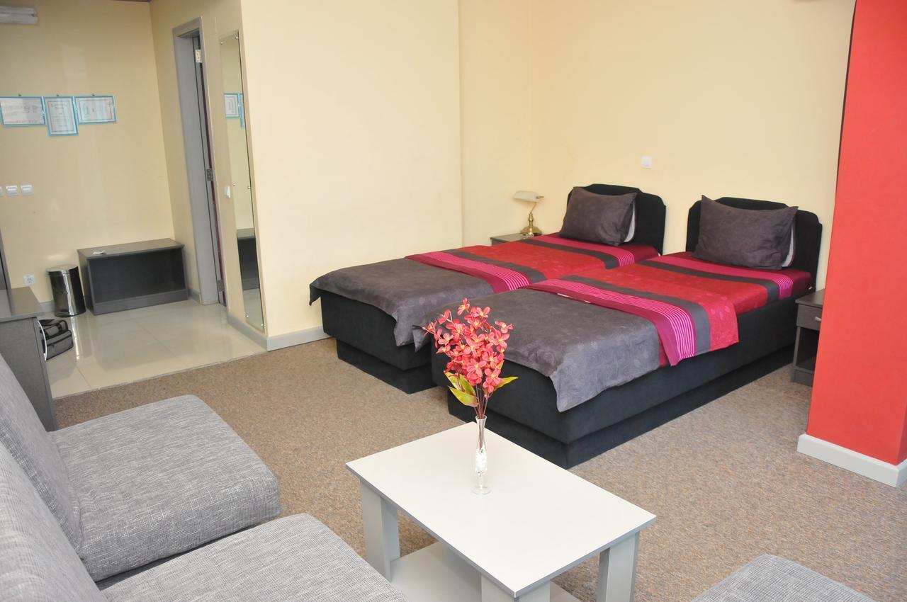 Hotel Vidikovac Ниш Экстерьер фото