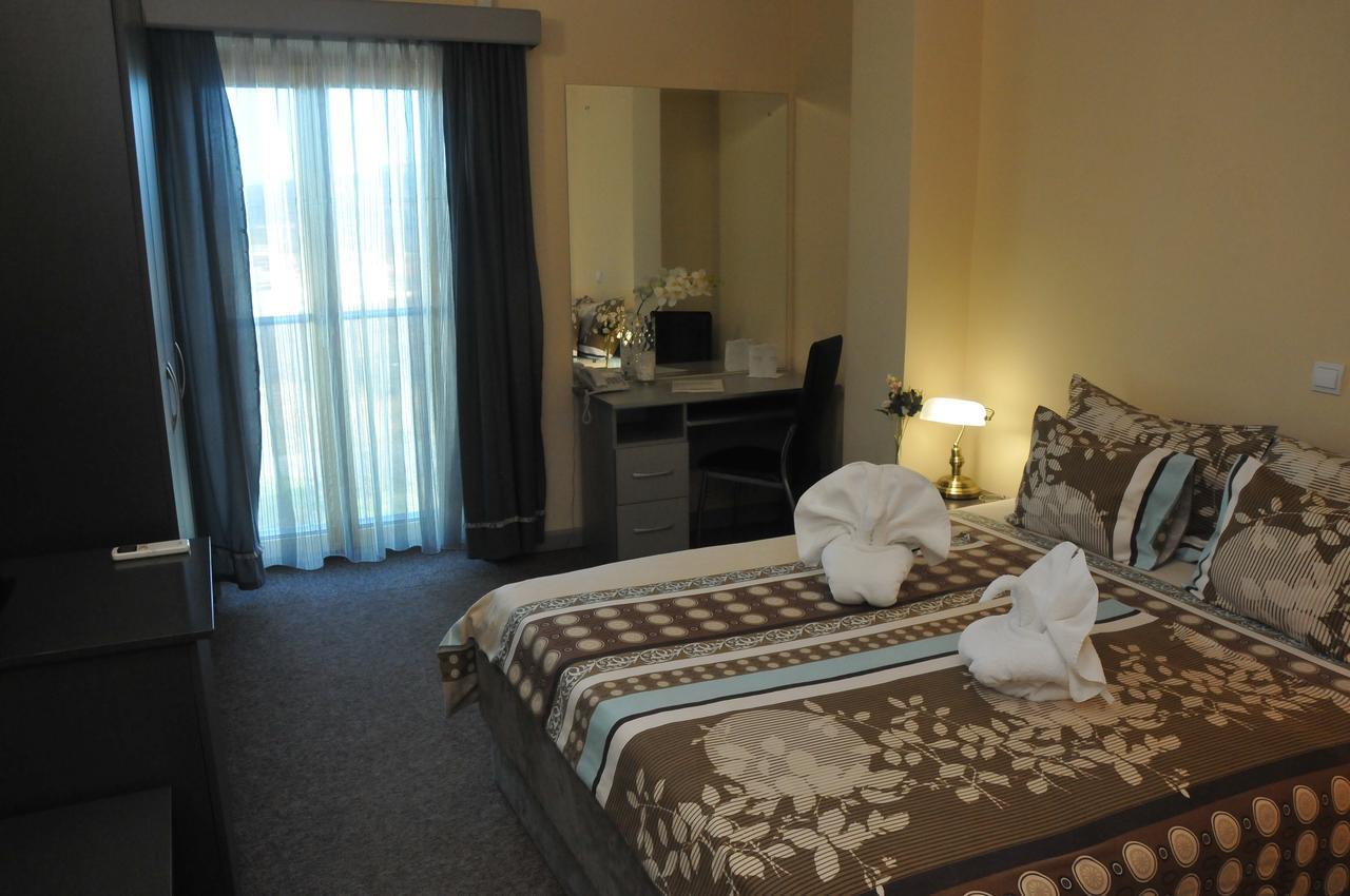Hotel Vidikovac Ниш Экстерьер фото